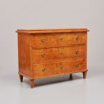1055 9280 CHEST OF DRAWERS